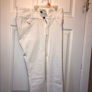 Theyre colombian jeans with buttlifting styles